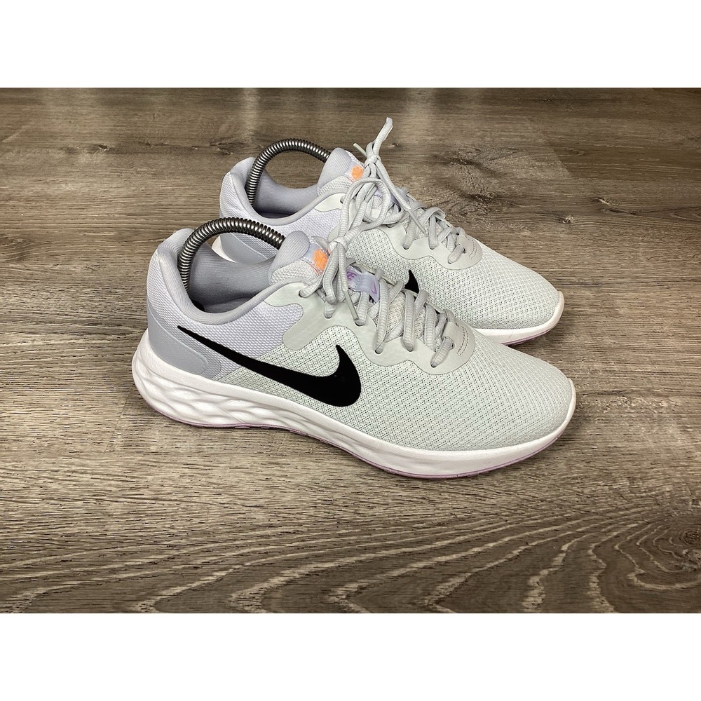 Nike Womens Revolution 6 DC9001-004 Gray Running Shoes Sneakers Size 9 W Wide